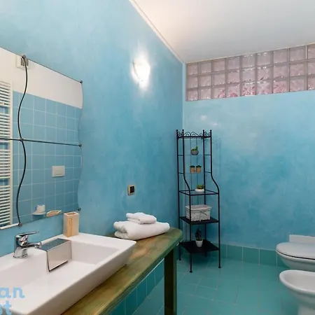 Apartment Center With Sea View *